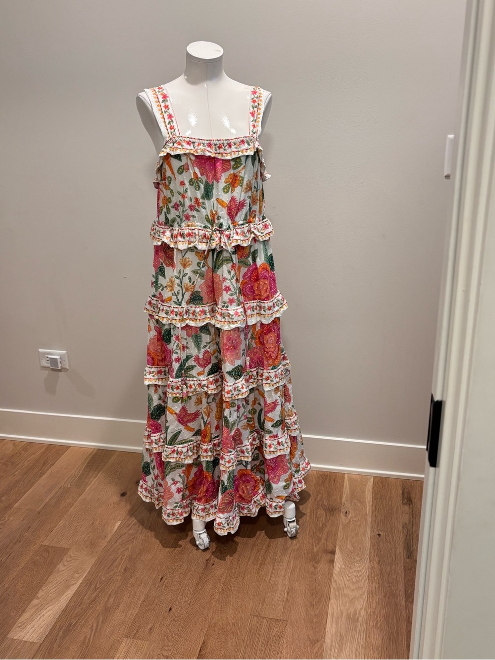 FARM RIO Macaw Bloom Floral Print Cotton Midi Ruffled Dress. - Picture 11 of 11